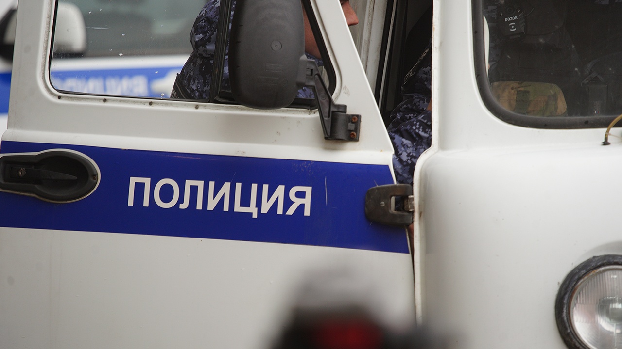 На севере Москвы водитель насмерть сбил пешехода и скрылся На севере Москвы водитель насмерть сбил пешехода и скрылся