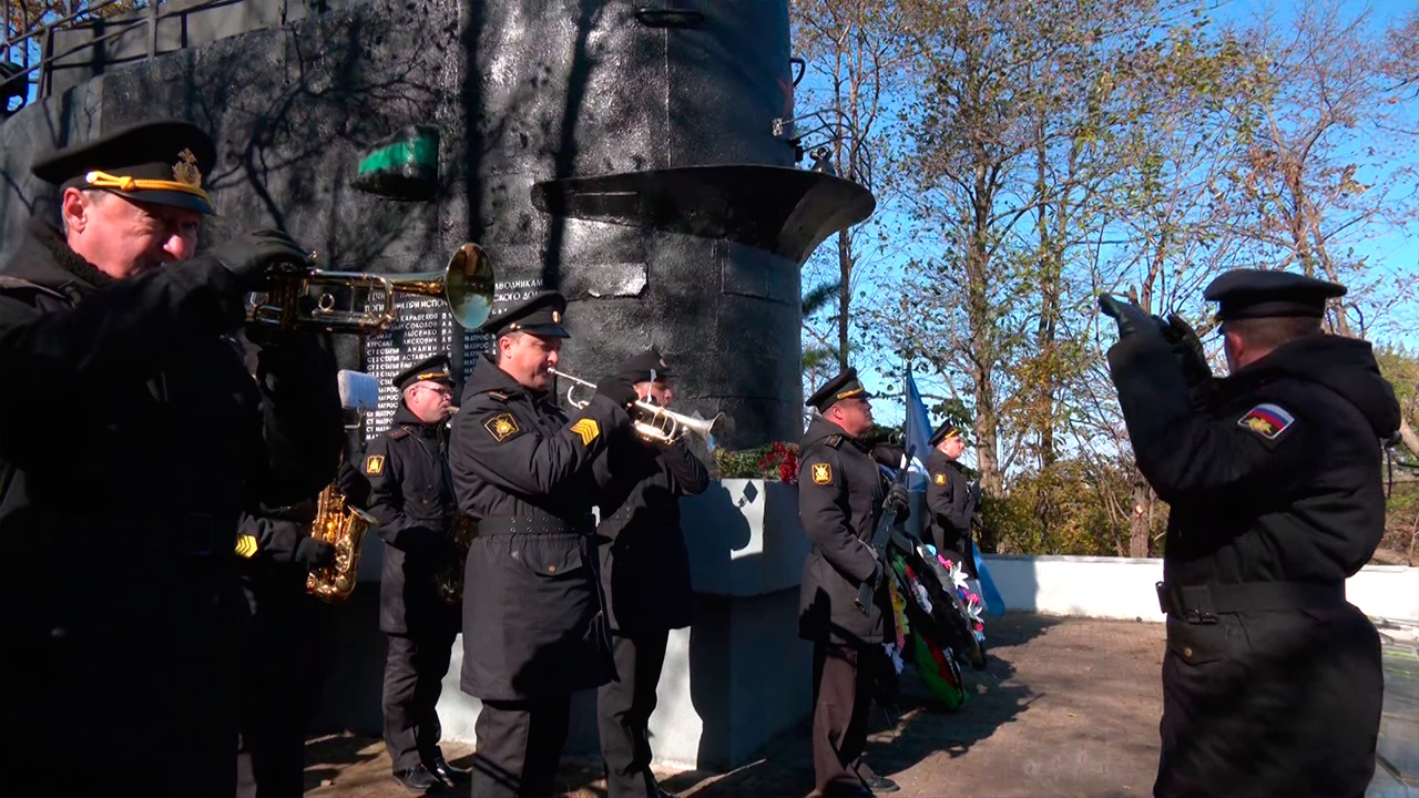 На Тихоокеанском флоте почтили память экипажа подлодки С-178 На Тихоокеанском флоте почтили память экипажа подлодки С-178