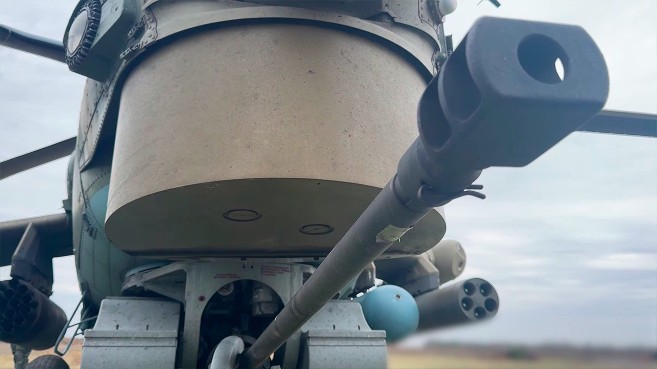 Экипаж Ми-28НМ разрушил украинский опорный пункт в зоне спецоперации