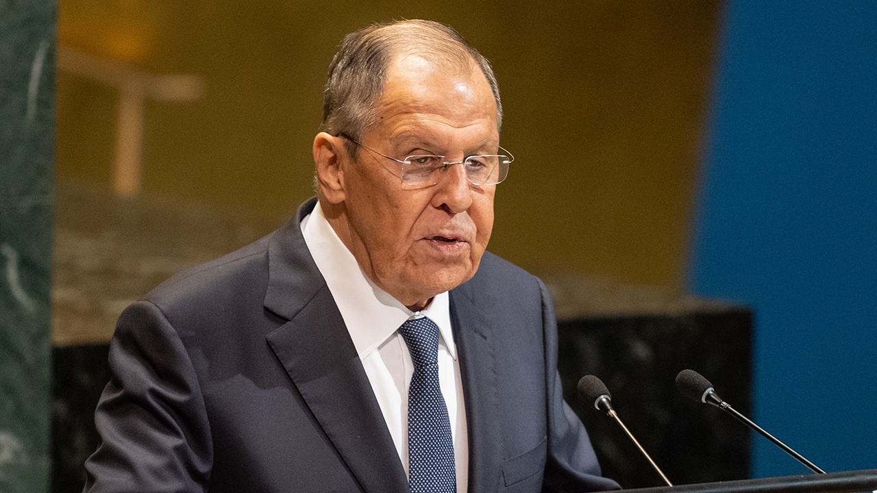 Лавров заявил о желании ЕС и НАТО нанести стратегическое поражение РФ Лавров заявил о желании ЕС и НАТО нанести стратегическое поражение РФ