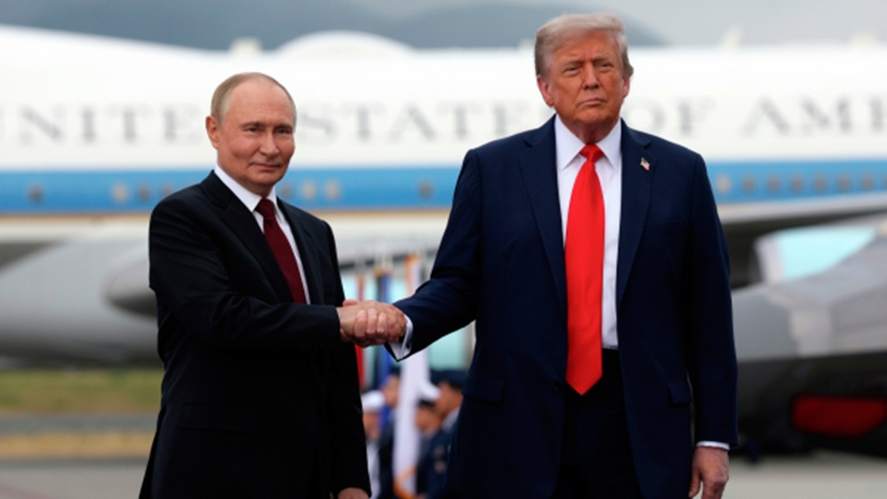 Вучич: Путин и Трамп хотят создать иную карту мира и не питают любви к ЕС Вучич: Путин и Трамп хотят создать иную карту мира и не питают любви к ЕС