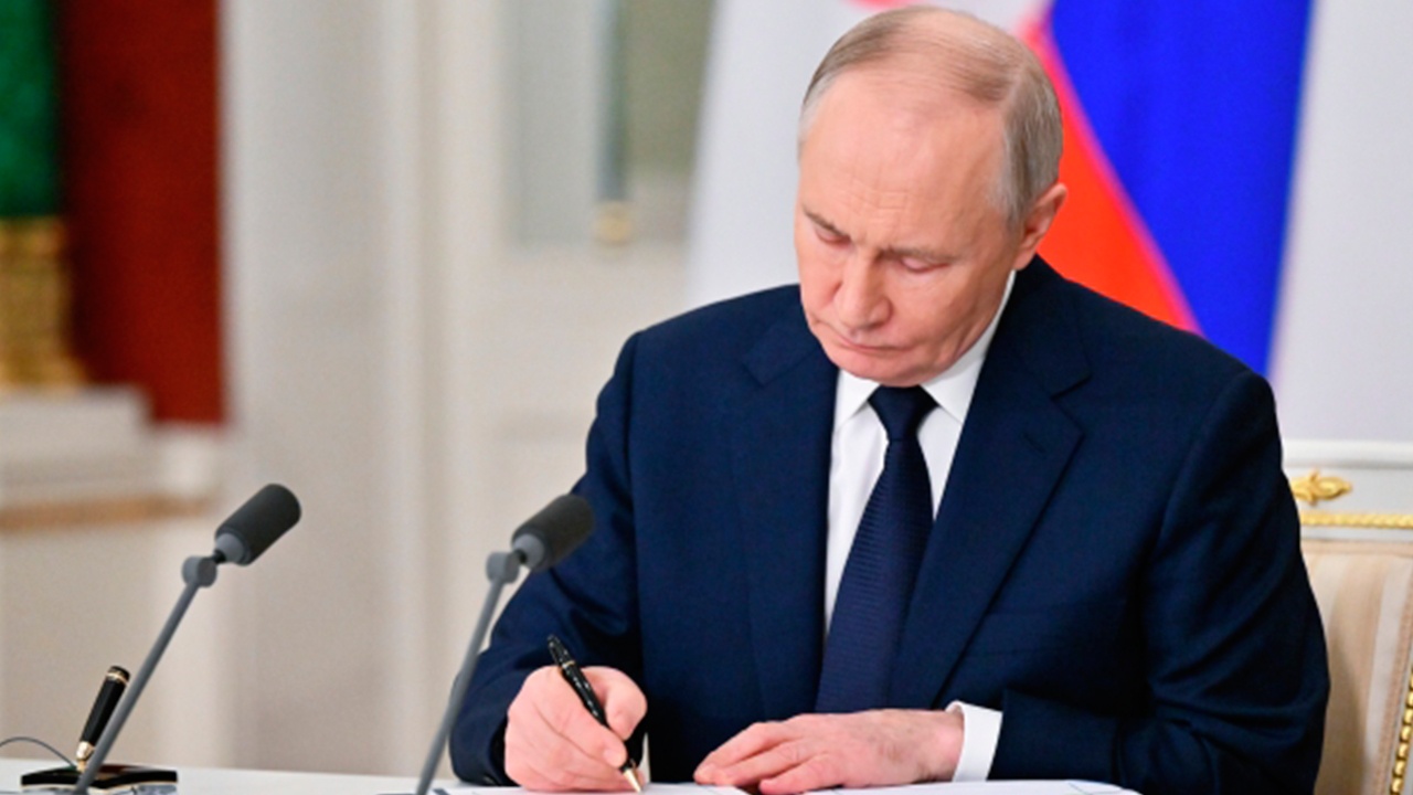 Путин денонсировал соглашение по утилизации плутония с США  Путин денонсировал соглашение по утилизации плутония с США