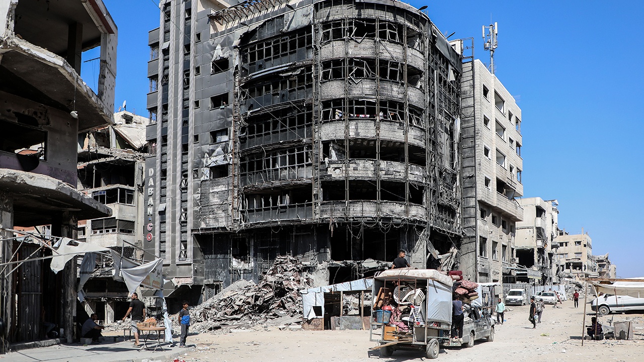 Al Jazeera: Израиль ударил в район лагеря беженцев Аль-Шати Al Jazeera: Израиль ударил в район лагеря беженцев Аль-Шати