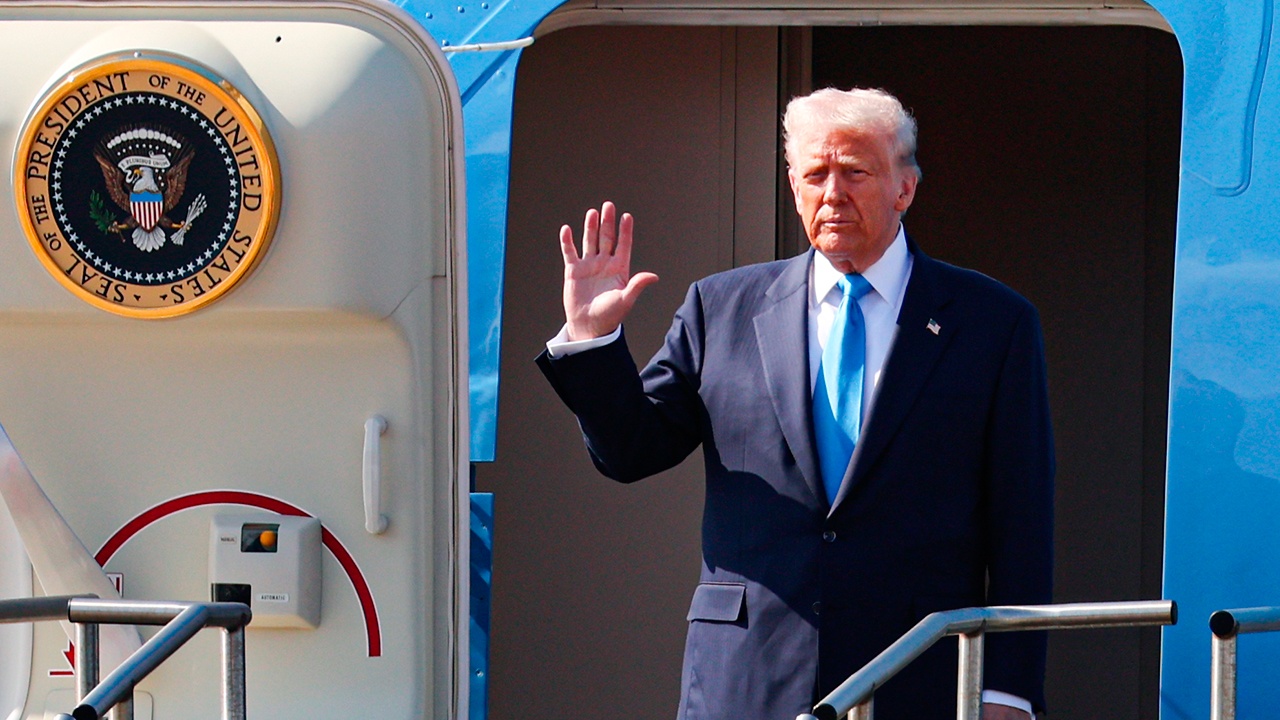 Трампа огорчила невозможность переизбраться на третий срок Трампа огорчила невозможность переизбраться на третий срок