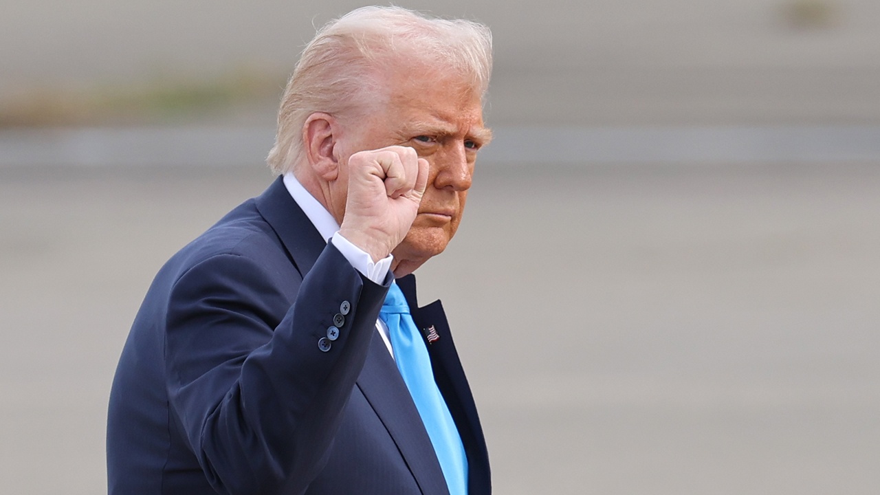 Рейтинг одобрения Трампа обновил исторический минимум