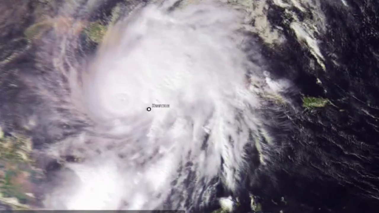 Роскосмос показал кадры со спутника урагана «Мелисса» над Ямайкой Роскосмос показал кадры со спутника урагана «Мелисса» над Ямайкой