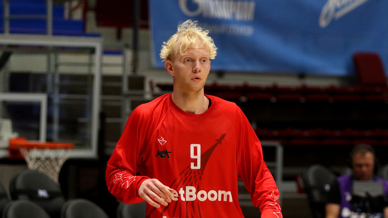 Суд в Париже постановил выдать США российского баскетболиста Касаткина Суд в Париже постановил выдать США российского баскетболиста Касаткина