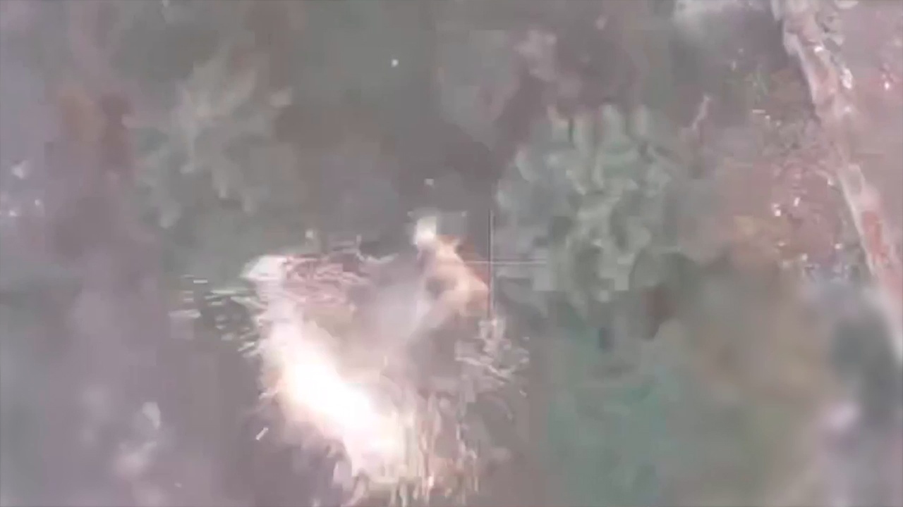 МО РФ показало уничтожение пехотинцев ВСУ на Красноармейском направлении МО РФ показало уничтожение пехотинцев ВСУ на Красноармейском направлении