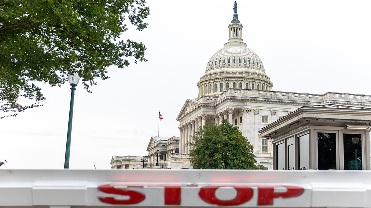 В Конгресс США внесут законопроект против испытаний ядерного оружия В Конгресс США внесут законопроект против испытаний ядерного оружия