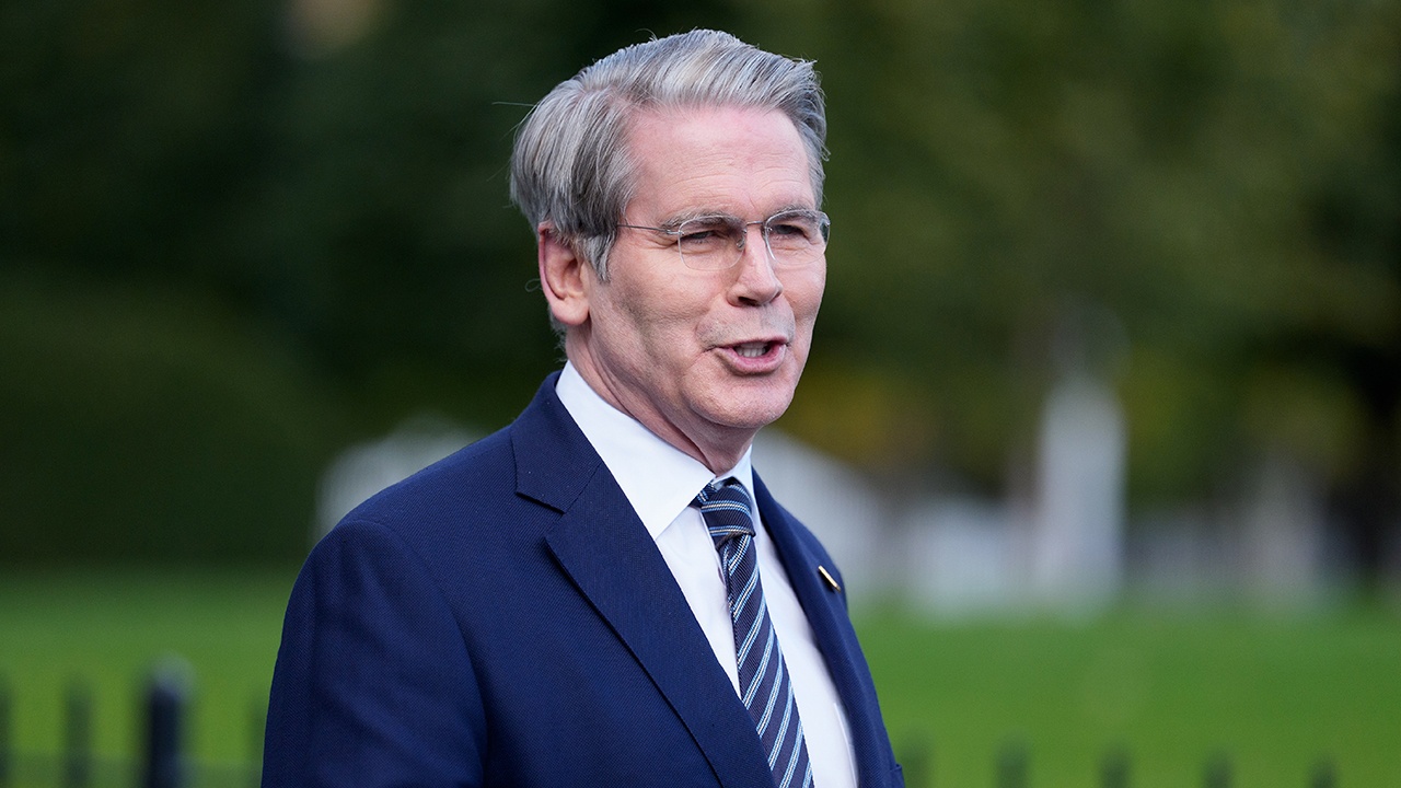 Глава Минфина США анонсировал подписание сделки с Китаем Глава Минфина США анонсировал подписание сделки с Китаем