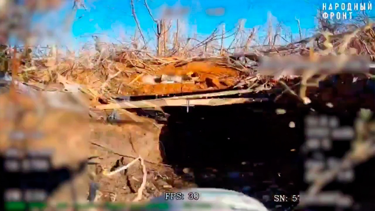 Минобороны показало уничтожение дроноводами бронетехники и позиций ВСУ Минобороны показало уничтожение дроноводами бронетехники и позиций ВСУ