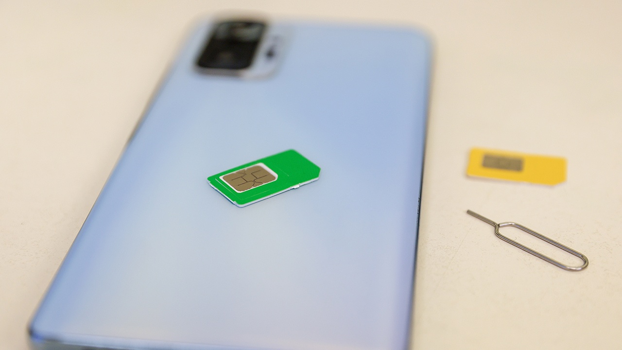 С 1 ноября в России начнут блокировать лишние сим-карты С 1 ноября в России начнут блокировать лишние сим-карты