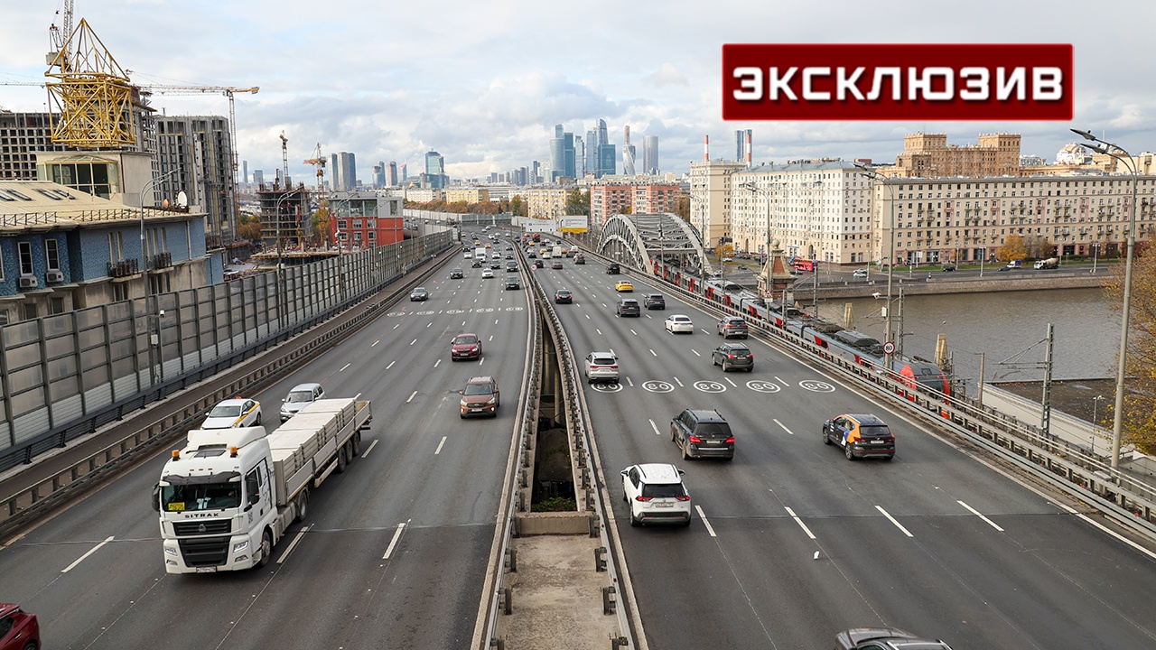 Автоэксперт порекомендовал начинать менять резину Автоэксперт порекомендовал начинать менять резину