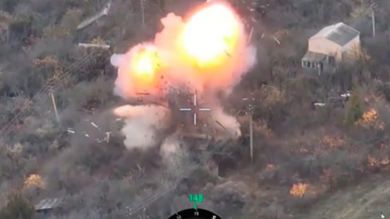 Дроноводы накрыли минометный расчет ВСУ в Харьковской области Дроноводы накрыли минометный расчет ВСУ в Харьковской области