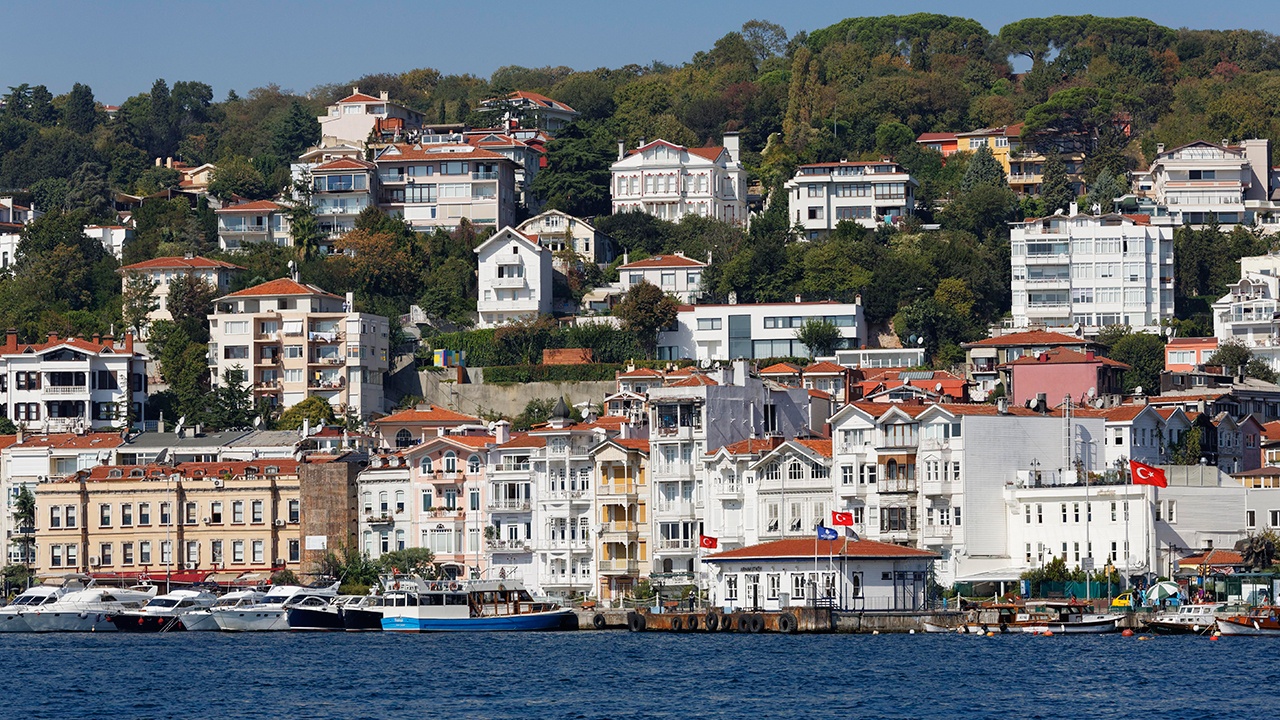 Посольство РФ в Турции опровергло передачу особняка потомкам Свечина Посольство РФ в Турции опровергло передачу особняка потомкам Свечина