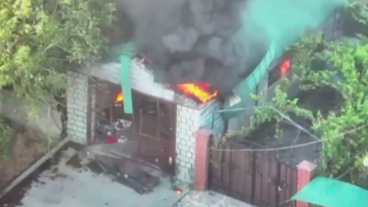 Расчеты БПЛА отыскали и сожгли технику ВСУ в Херсонской области