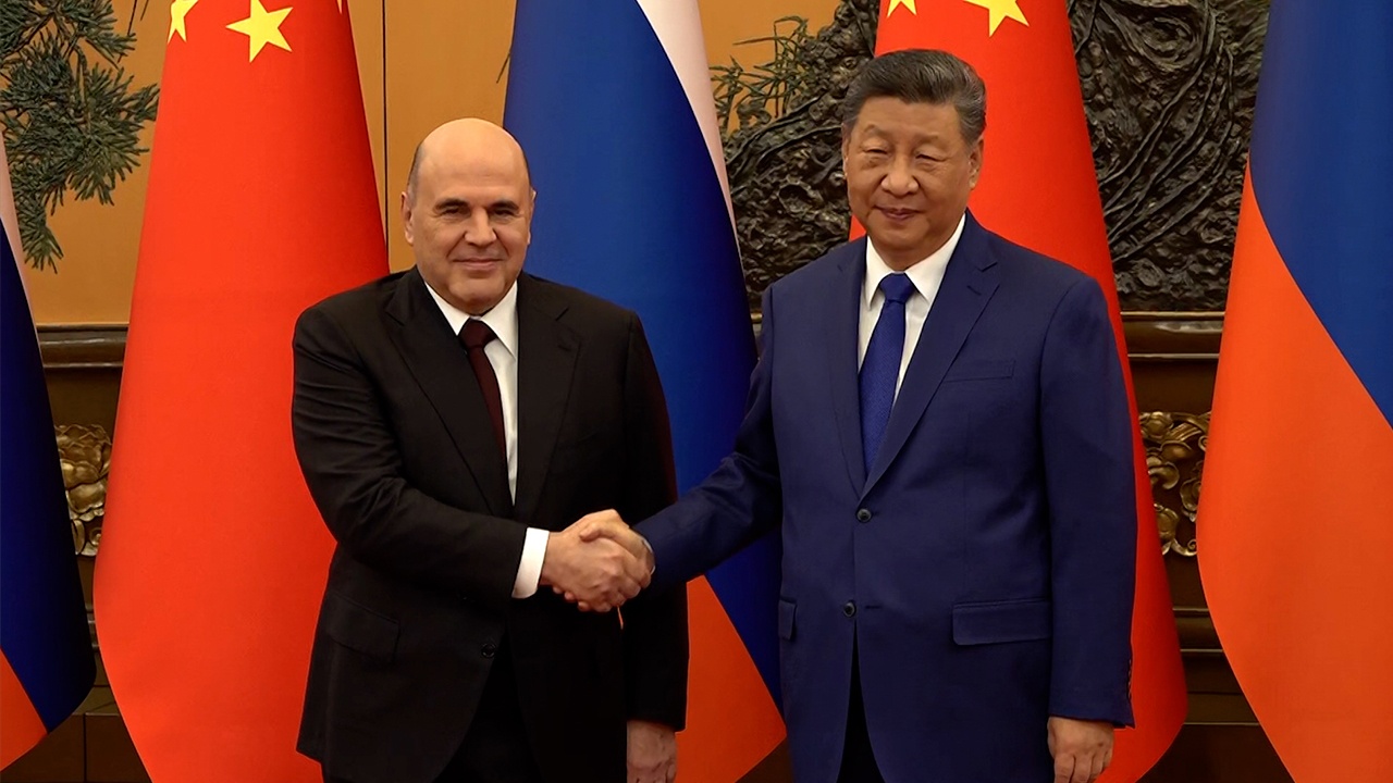 Мишустин провел встречу с Си Цзиньпином в Пекине