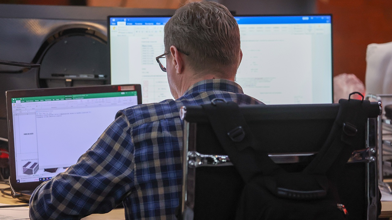 Следующая рабочая шестидневка в РФ будет не раньше 2027 года