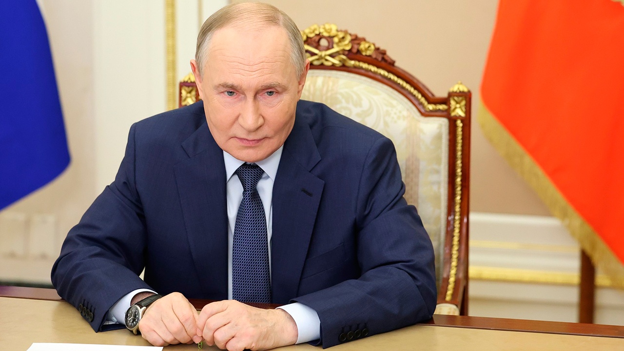 Путин назвал межнациональное единство основой суверенитета России