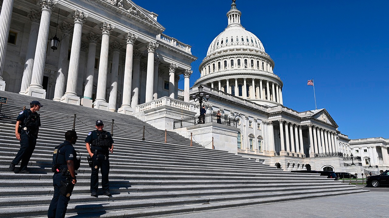 Axios: в США готовы принять пакет законопроектов для завершения шатдауна