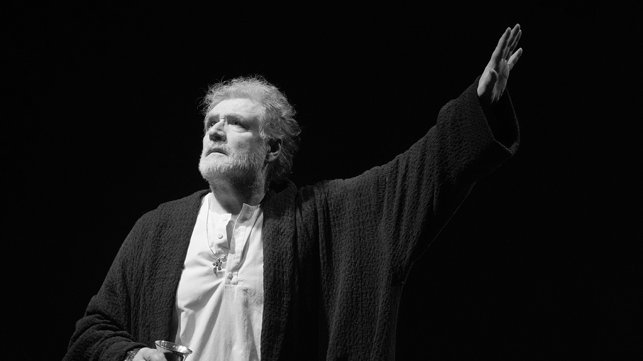 В возрасте 68 лет скончался народный артист России Владимир Симонов