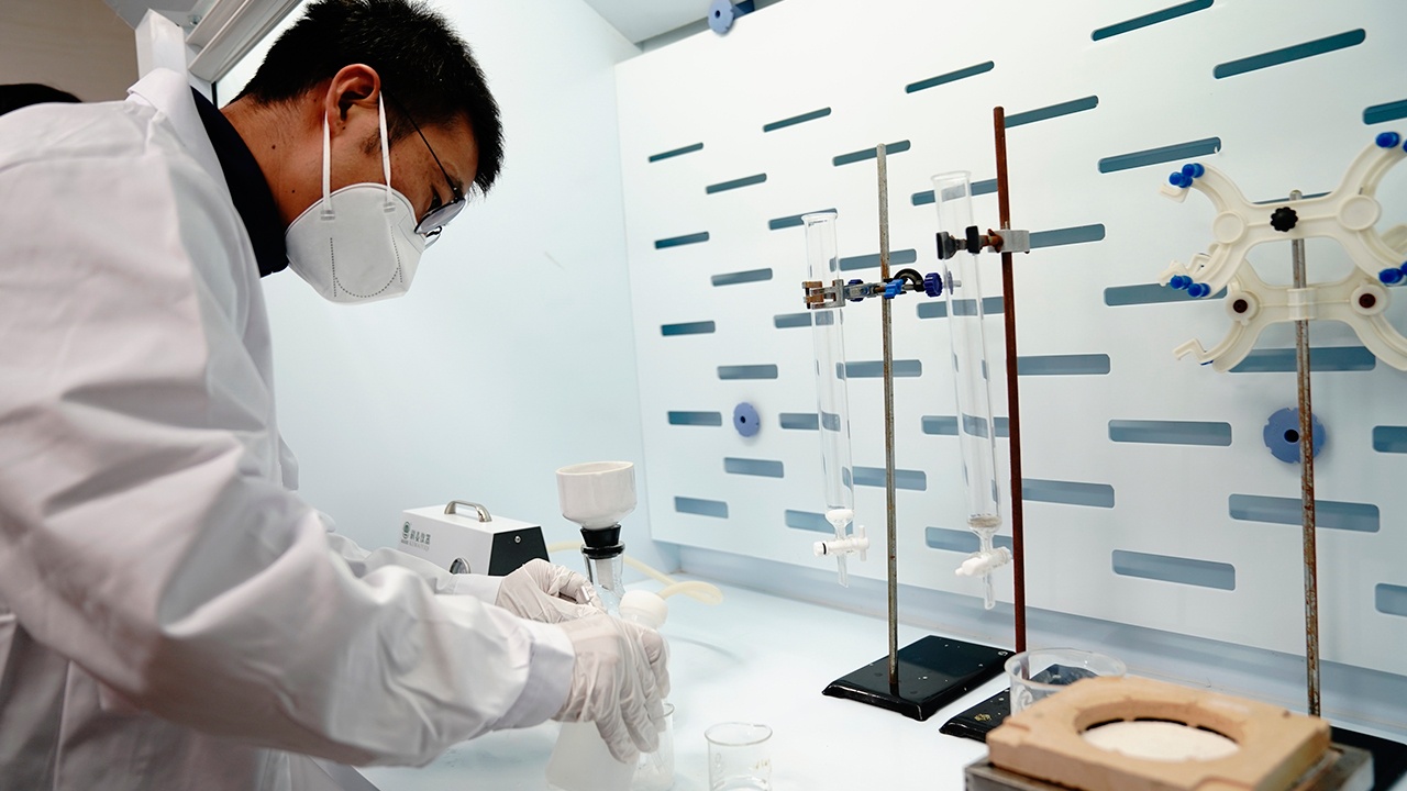 NYT: в Китае ведется разработка таблеток для продления жизни до 150 лет