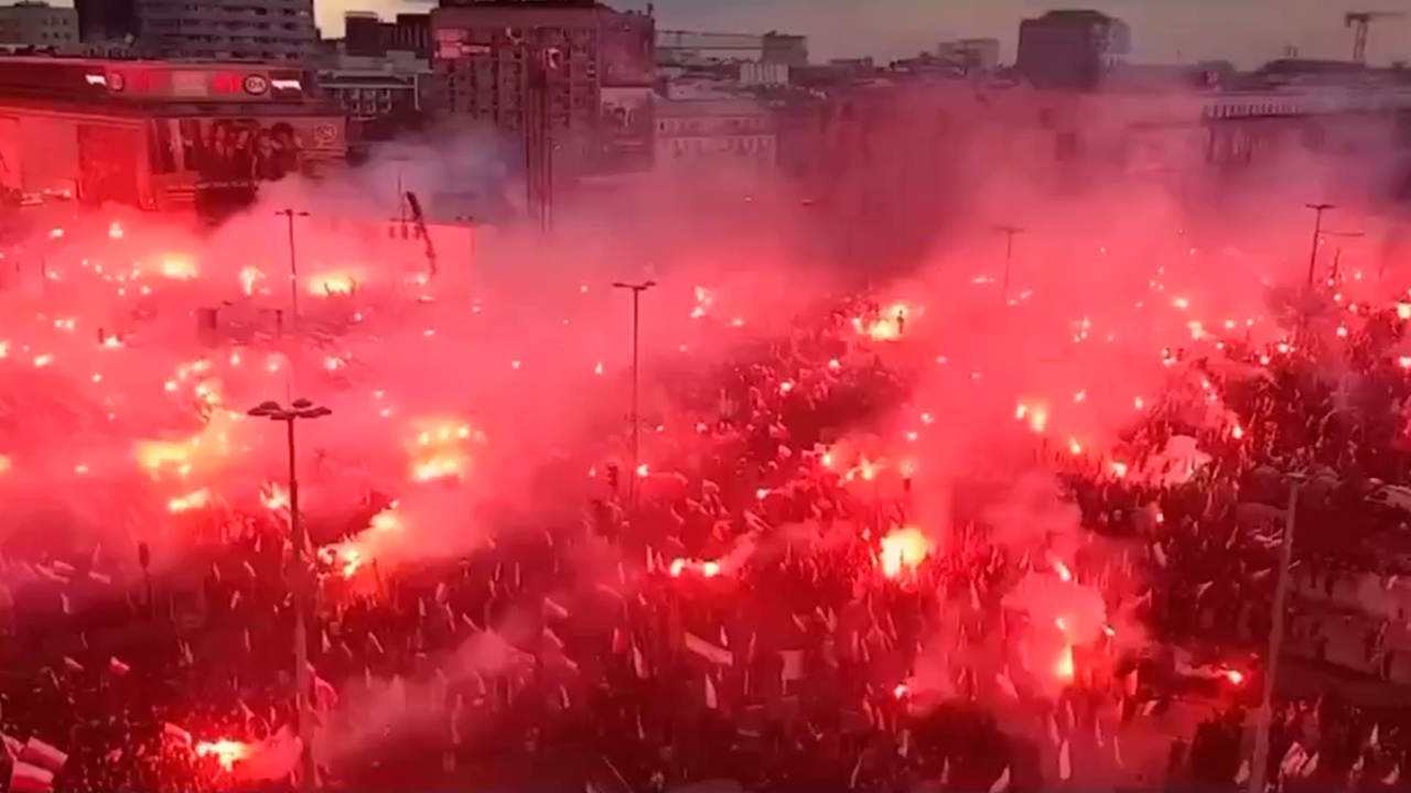  В Варшаве проходит марш националистов в честь Дня независимости
