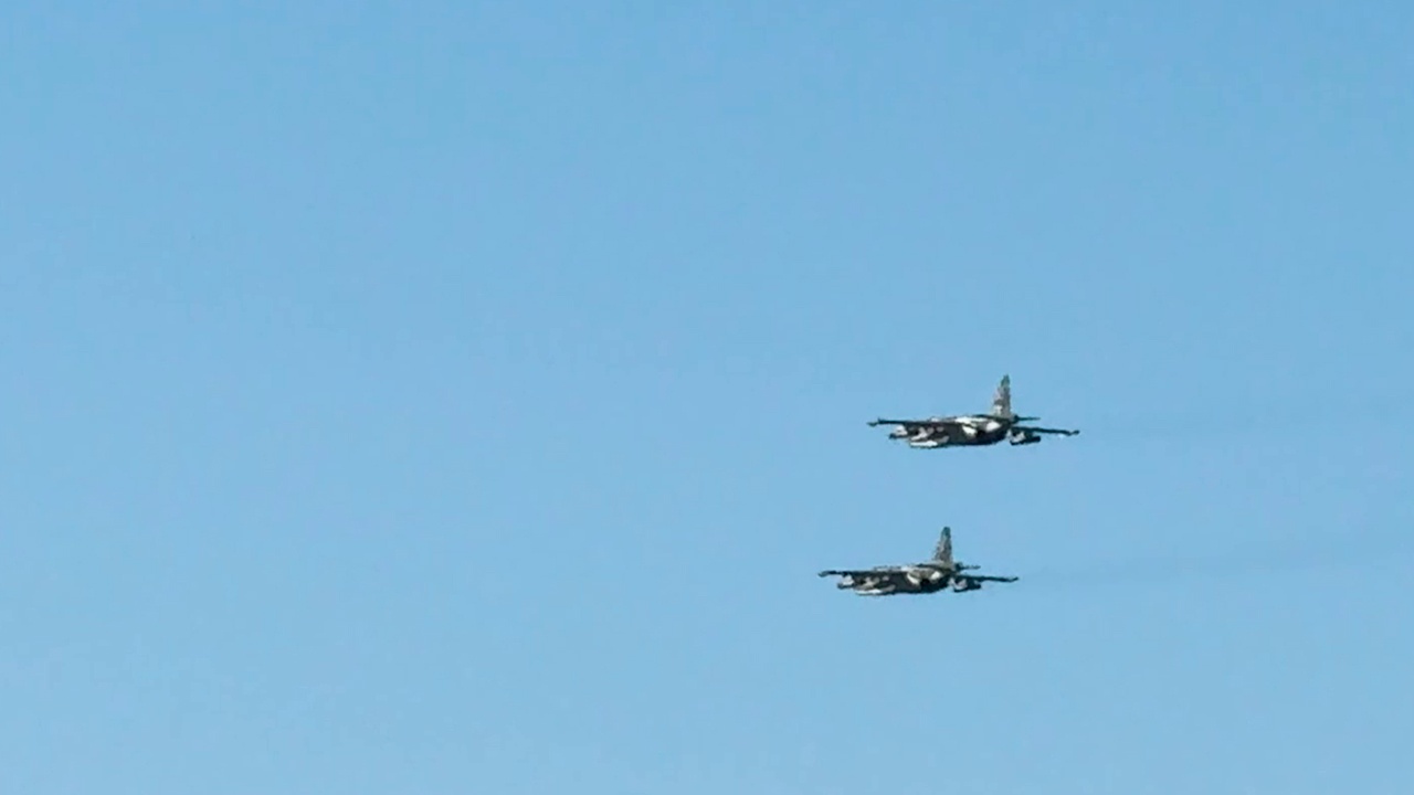 Экипажи Су-25 ликвидировали ракетами украинскую пехоту в зоне СВО 