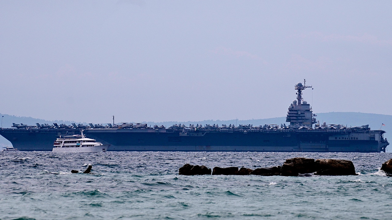 AP: американский авианосец достигнет берегов Венесуэлы в ближайшие дни