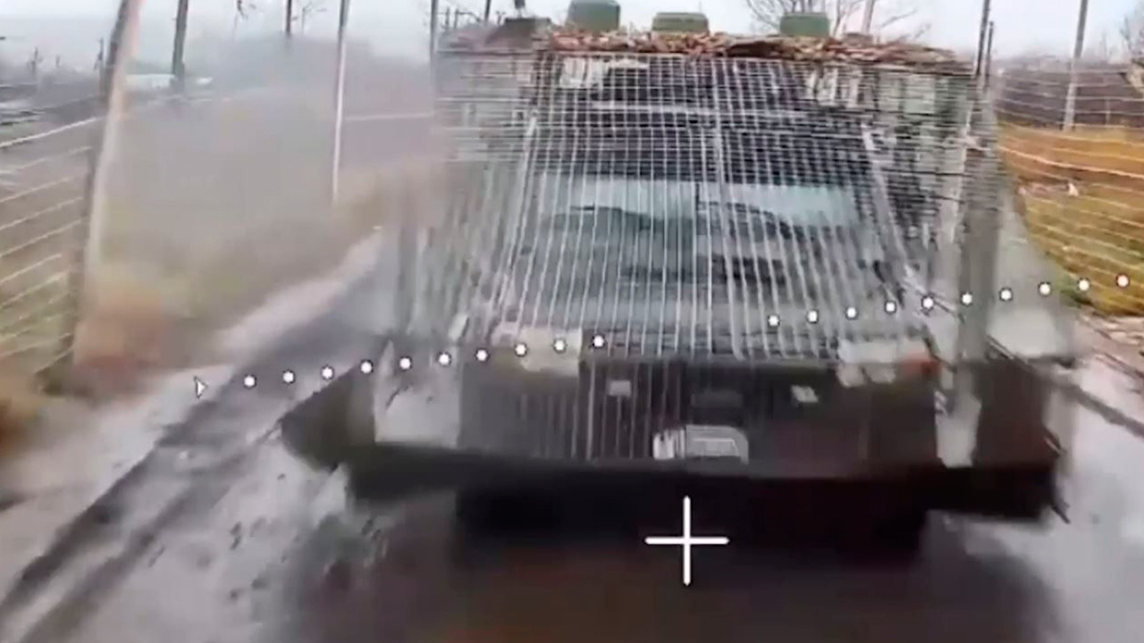 Дроноводы уничтожили боевиков, ехавших на подмогу к окруженным в Купянске