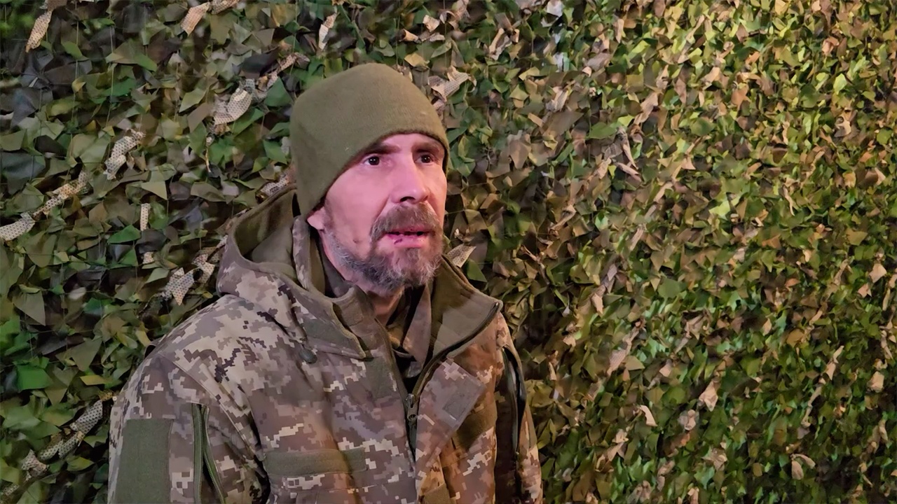 Пленный из ВСУ: командование не забирало раненых в Красноармейске