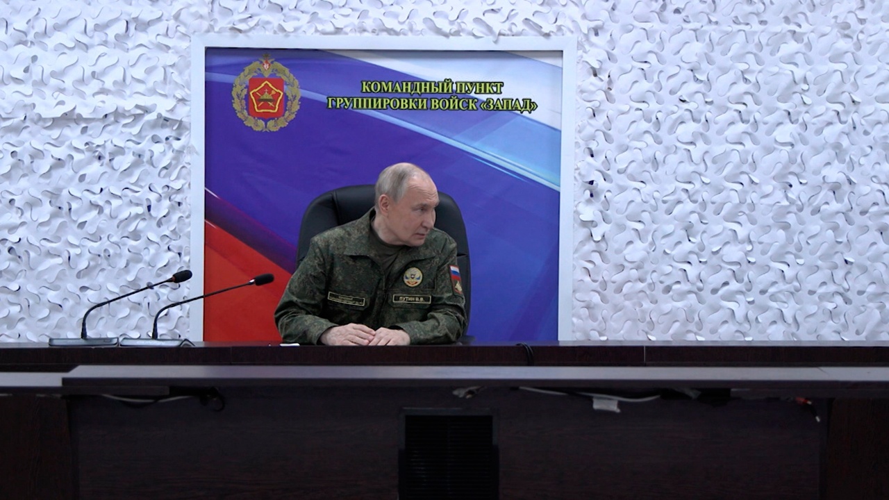 Путин назвал киевские власти организованным преступным сообществом