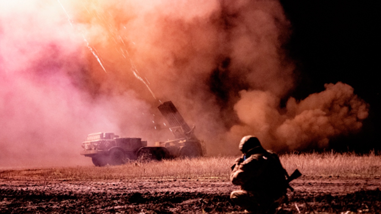 Кремль: убедить Киев договариваться сейчас должна эффективная работа ВС РФ