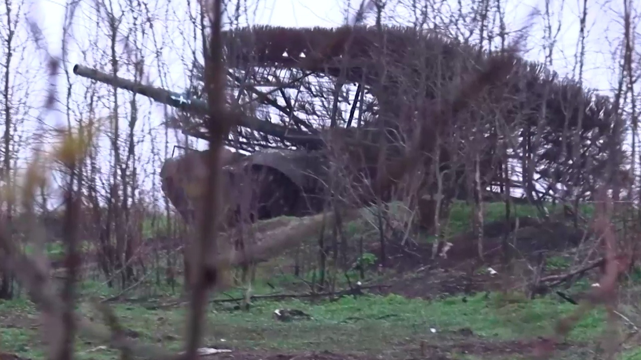 Танкисты разрушили опорные пункты ВСУ в районе Гуляйполя