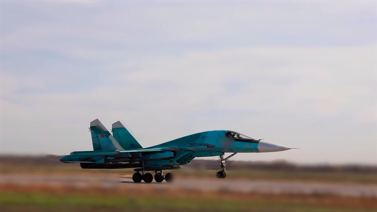 Экипаж Су-34 уничтожил пункт временной дислокации боевиков в зоне СВО