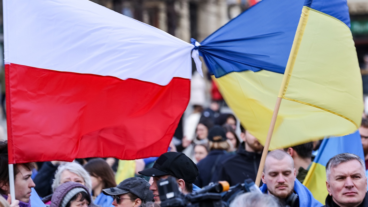 В Польше рассказали о зарплатах украинцев