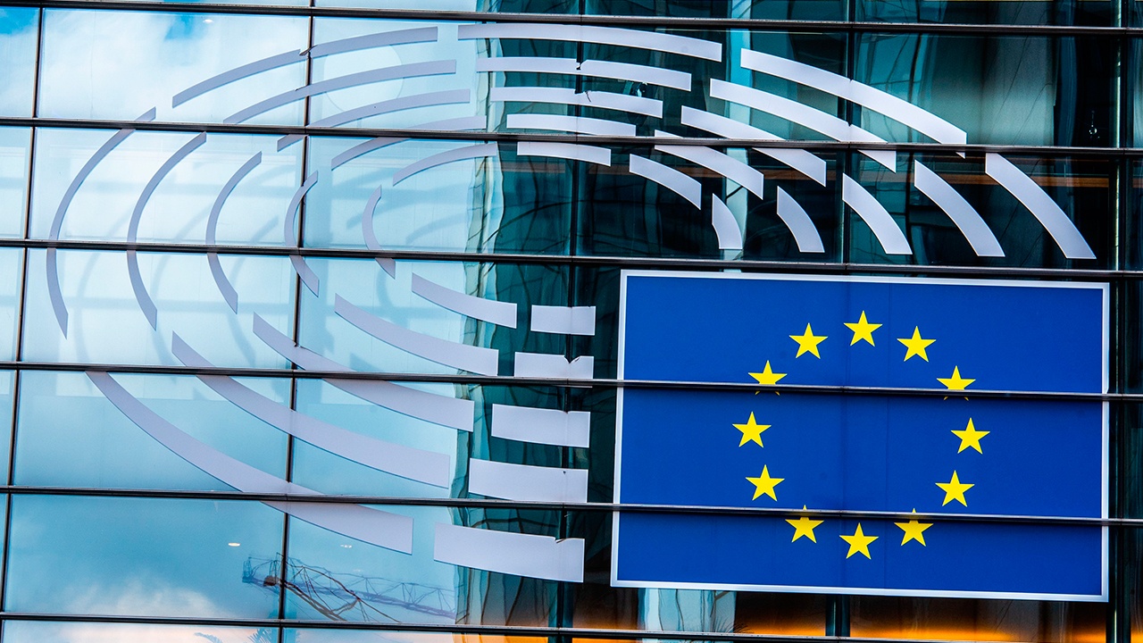 Advance: Европа опоздала, но пытается диктовать свои условия по Украине