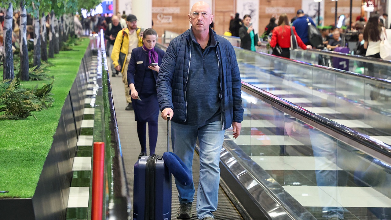 Володин заявил, что европейцы все чаще переезжают в Россию