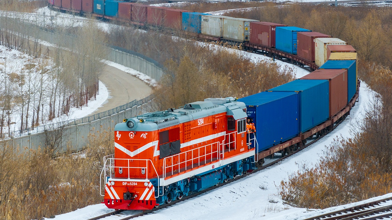 В Китае во время испытаний поезд насмерть сбил 11 строителей