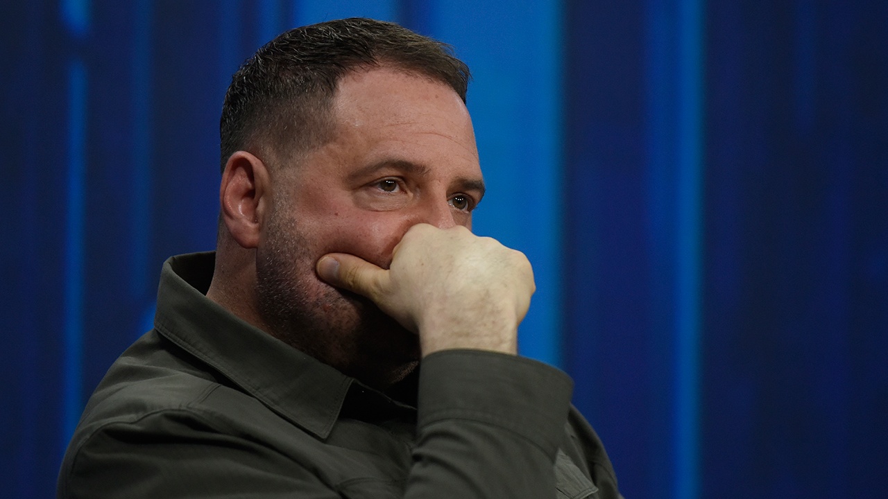 НАБУ и САП пришли с обысками к Андрею Ермаку