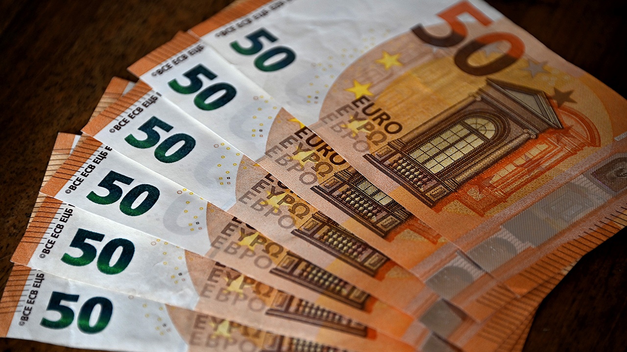 FT: изъятие активов РФ может повлиять на евро как на резервную валюту