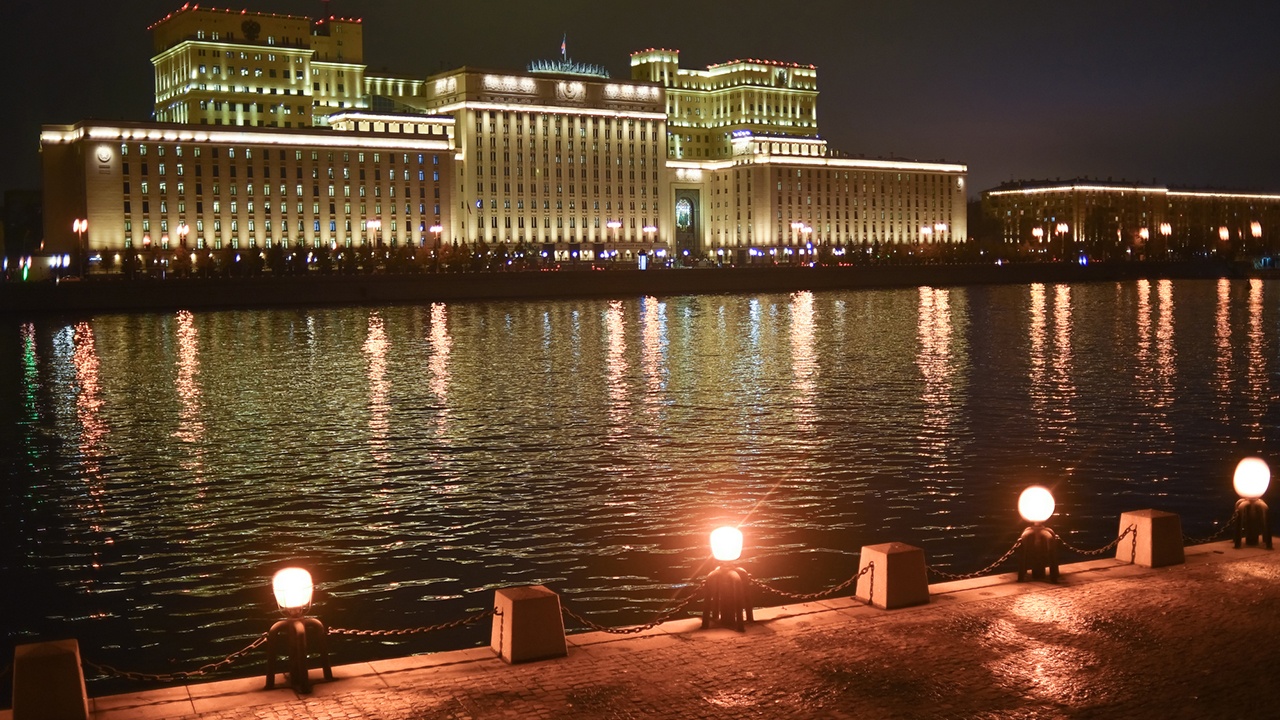 Средства ПВО сбили ночью над Россией 77 дронов боевиков