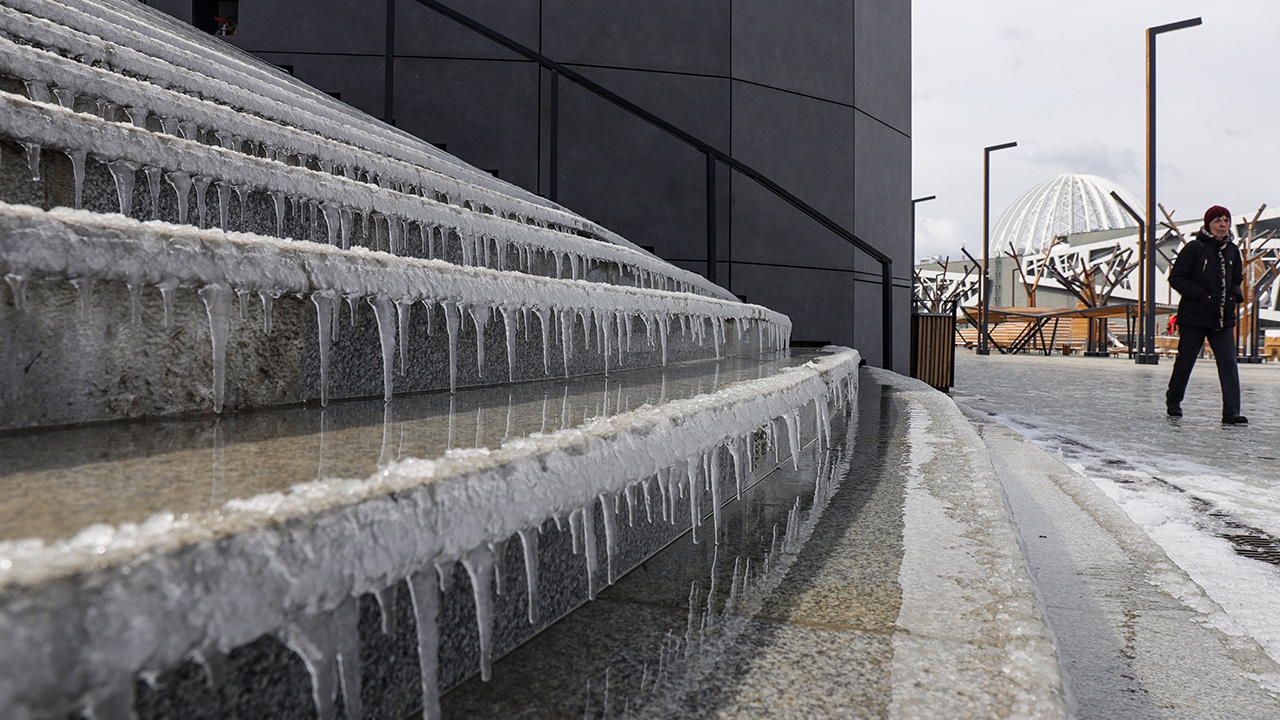 Желтый уровень погодной опасности объявлен в Москве на двое суток