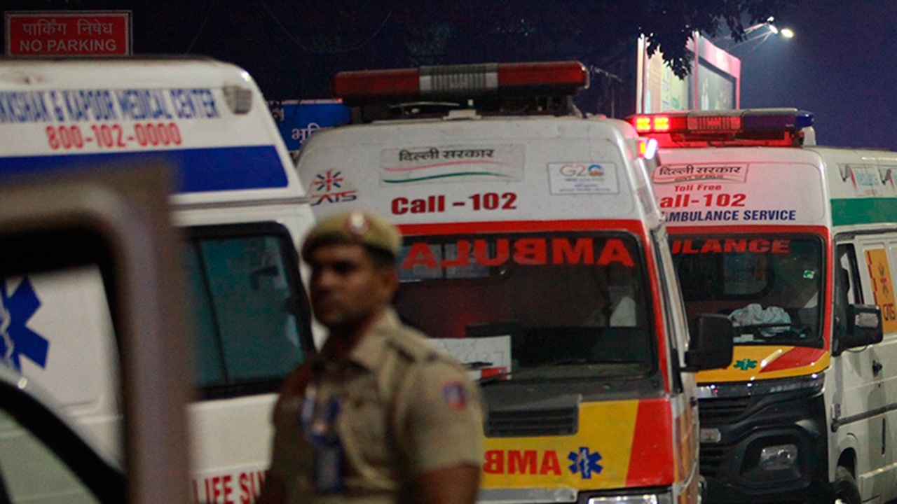 При пожаре в ночном клубе на севере Гоа погибли не менее 23 человек