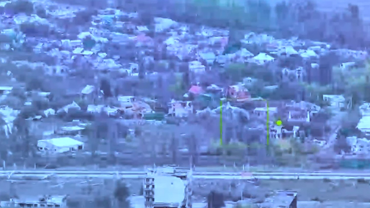 Экипаж Т-72Б3М поддержал штурмовиков ВС РФ на Красноармейском направлении