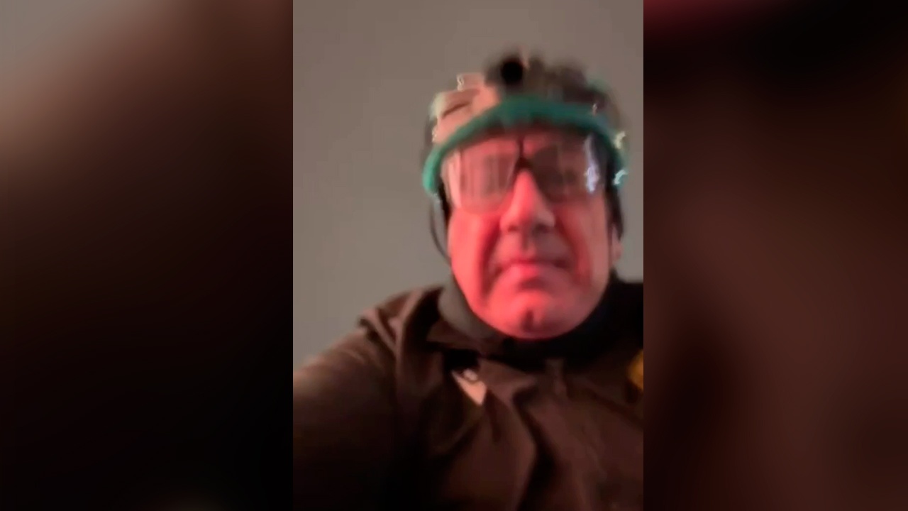 Пашинян показал утреннюю велопрогулку по Москве