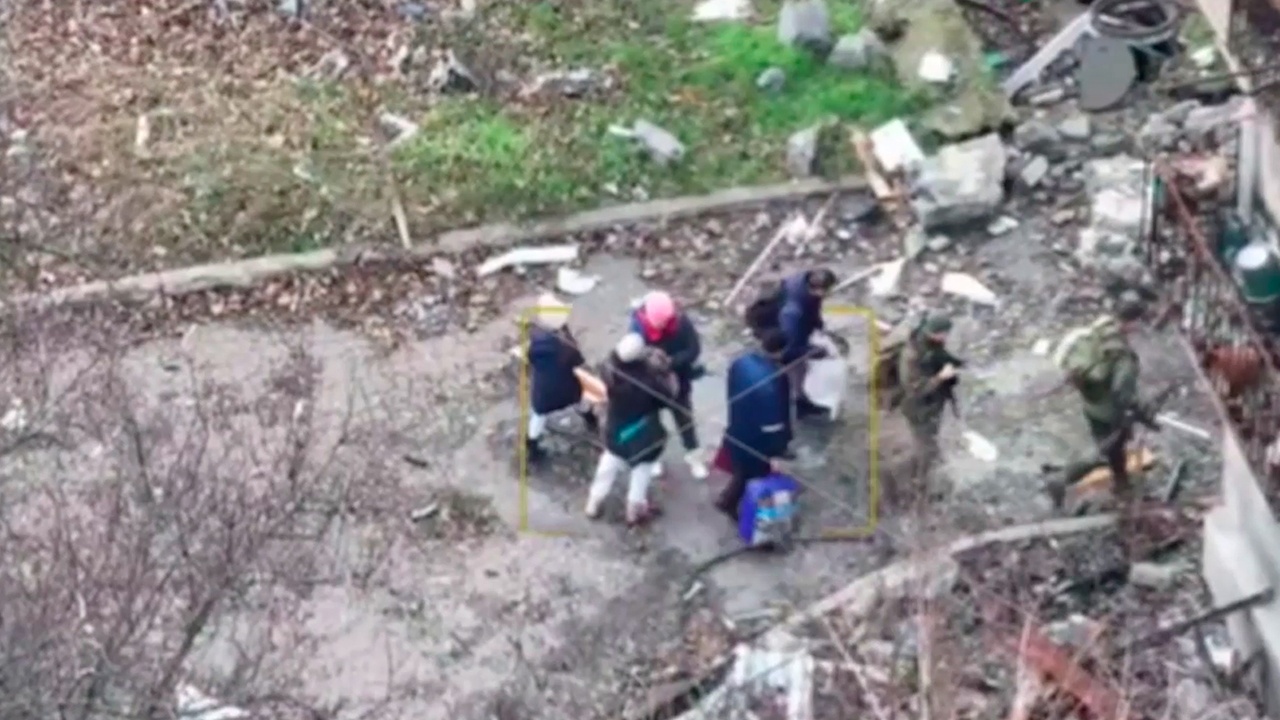 Мирные жители Красноармейска рассказали, как их спасли бойцы ВС РФ