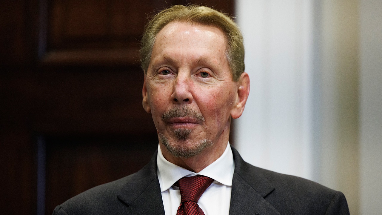 Основатель Oracle потерял почти $25 млрд за день из-за Warner Bros