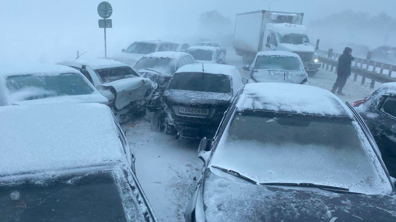 В Пензенской области перекрыли трассу Р-208 из-за массового ДТП