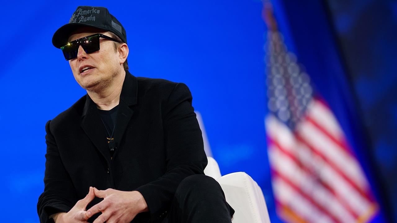 Илон Маск стал первым в мире человеком с состоянием 600 миллиардов долларов